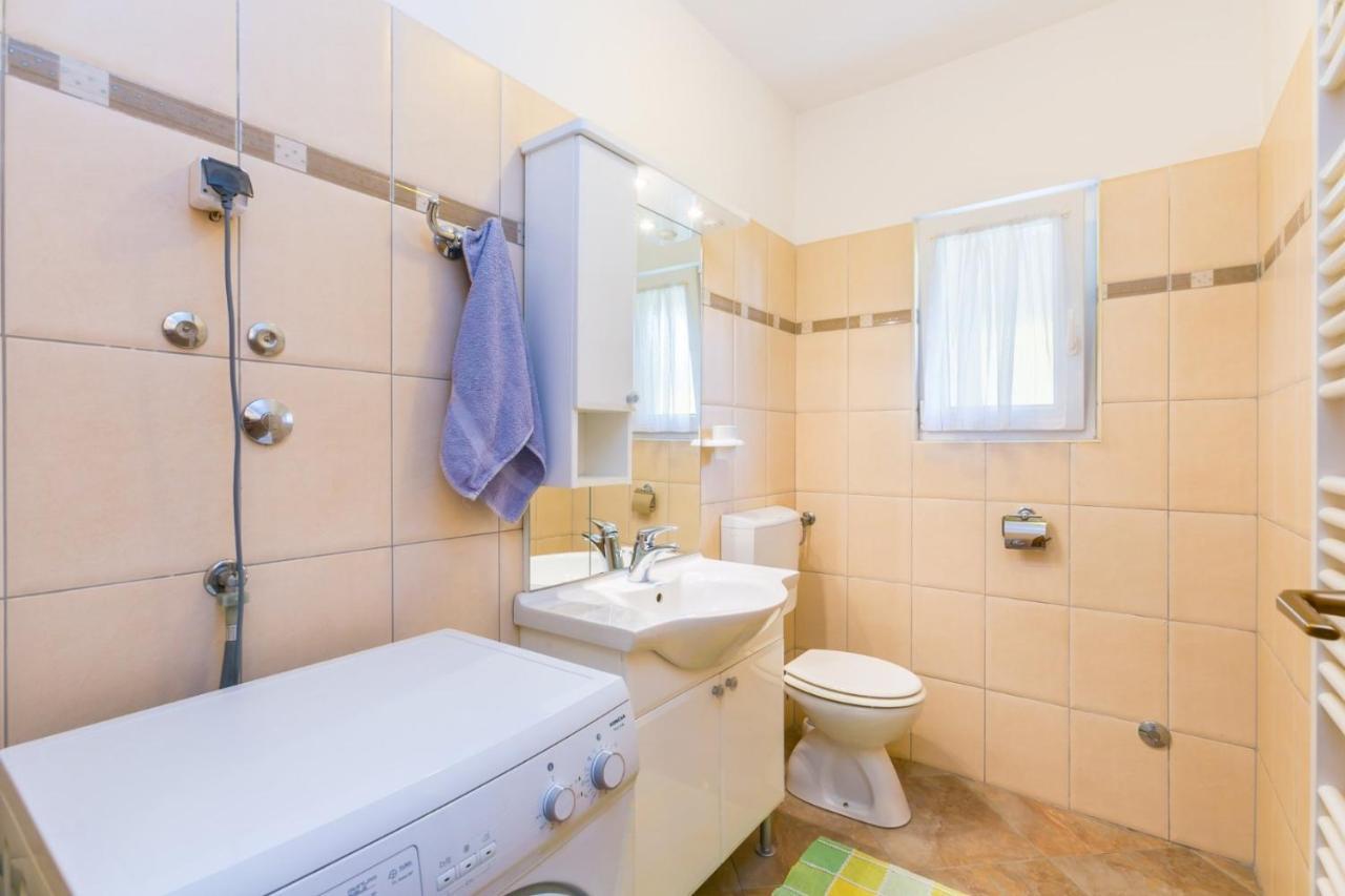 Apartman Marina Veruda Pula Ngoại thất bức ảnh